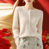 Children's spring and autumn knitted top, baby's cute cartoon warm children's clothing, children's knitted sweater, soft, comfortable and versatile style Specification image